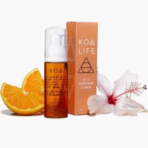 🧡🆕🧡 KOA LIFE Vitamin C Brightening Cleanser